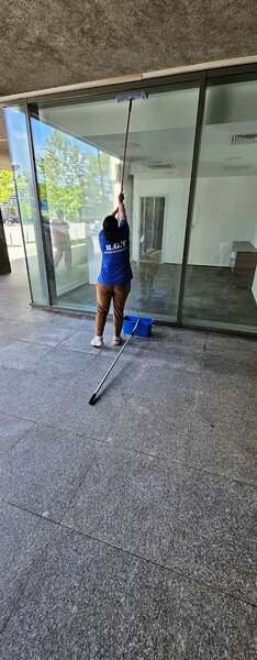 Regete Cleaning, firma curatenie,